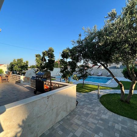 Villa Maci คาชเตลา ภายนอก รูปภาพ