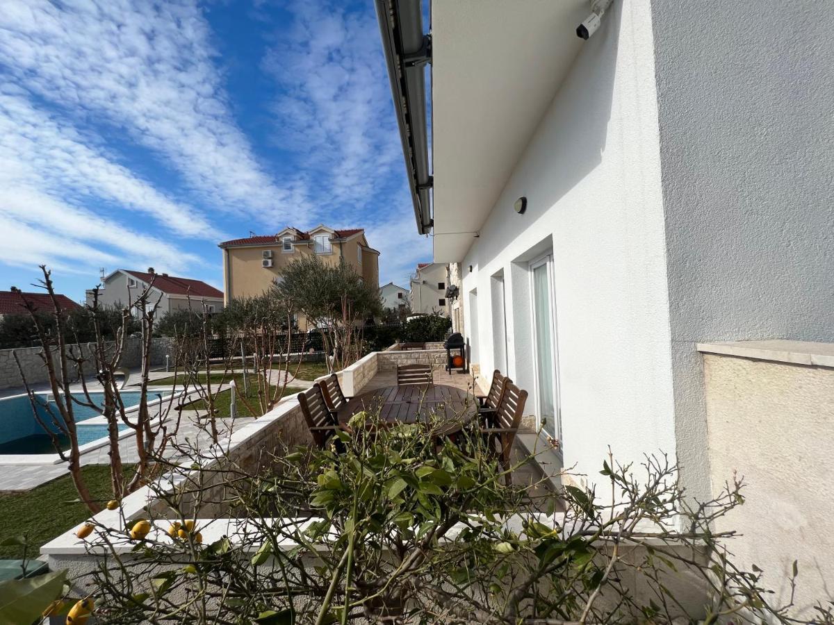 Villa Maci คาชเตลา ภายนอก รูปภาพ