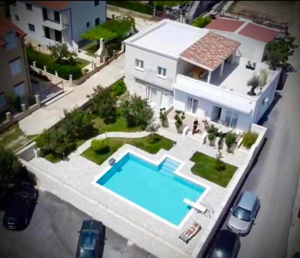 Villa Maci คาชเตลา ภายนอก รูปภาพ
